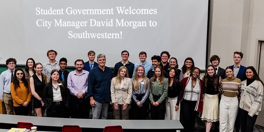 Student Government Association Welcome City Manager David Morgan to Southwestern