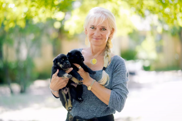 Dr. Hobgood and her foster puppies