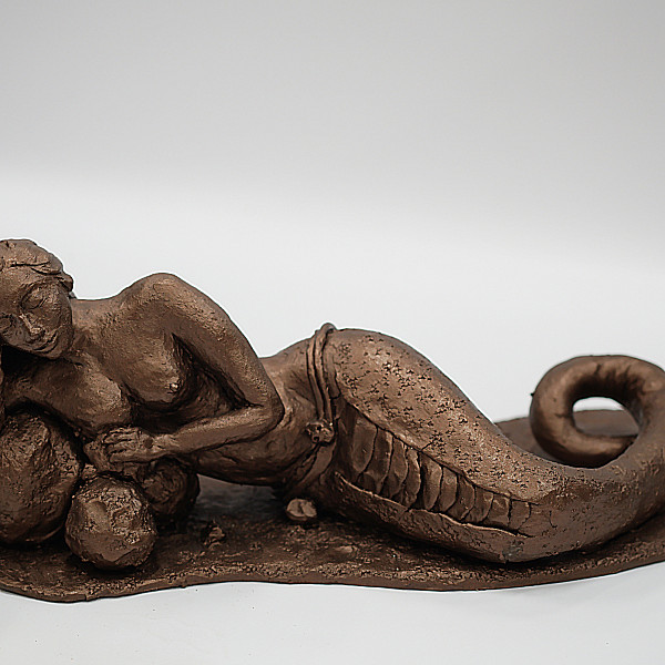 Isabella Richey, Shakey, Ceramic, 10" x 9" x 8," Figurative Sculpture, Instructor: Mary Visser