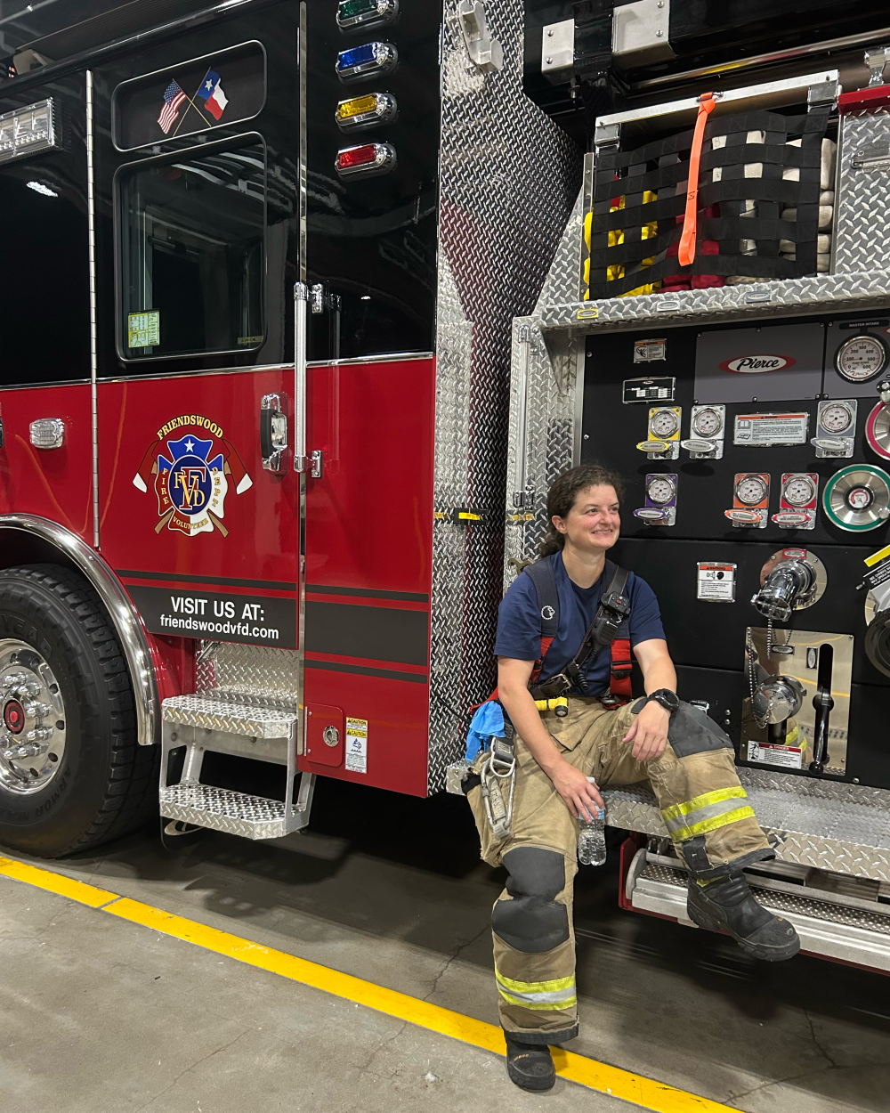 Kayla Comeaux ’11 Firefighting 003