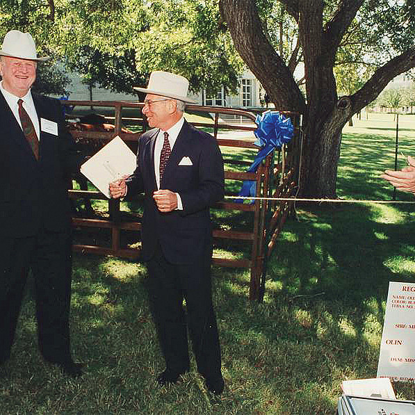 Red McCombs