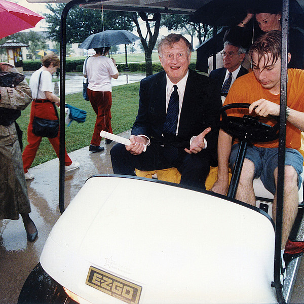 Red McCombs