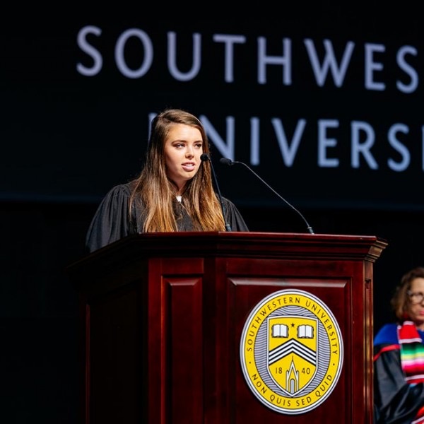 Courtney King '20