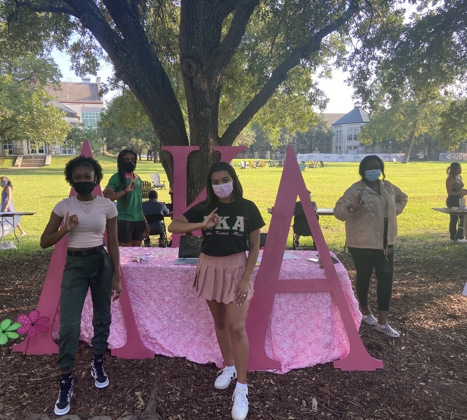 Members of the Upsilon Alpha chapter spoke with interested students about Alpha Kappa Alpha at Southwestern's Student Involvement Fair.