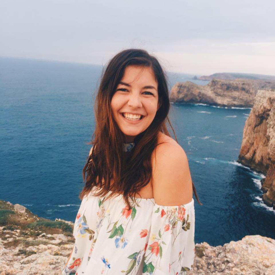 Gillian Glover '19 studying abroad in Spain.