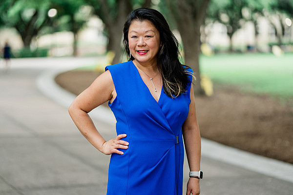 Joanne Chiang DeHerrera ’01