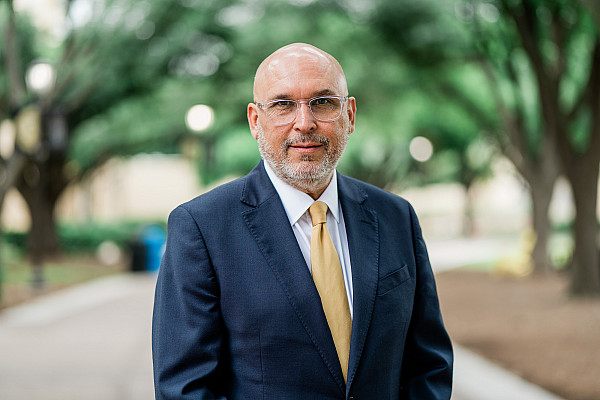 Ray Martinez ’87