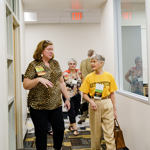 Fondren-Jones Science Center and Floyd and Annetta Jones Plaza Dedication