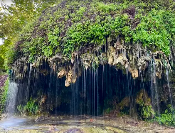Crockett Garden Falls